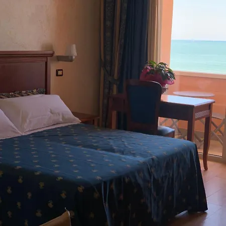Hotel Alexander