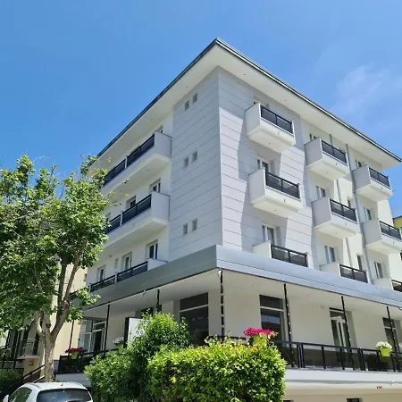 Hotel Clerice 2*