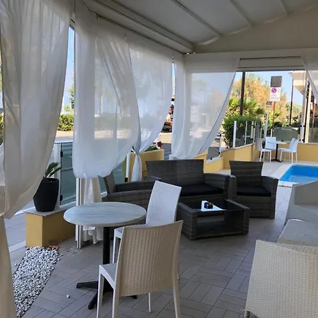 Costazzurra By Interlux Hotel