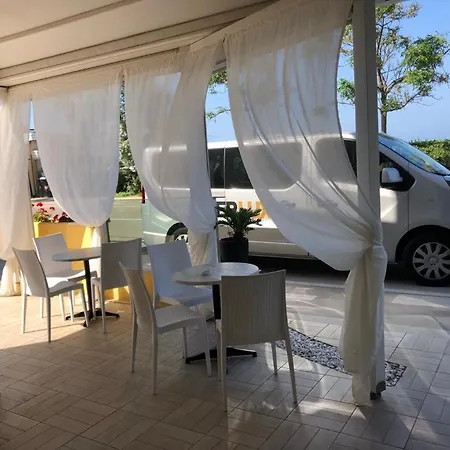 Costazzurra By Interlux Hotel