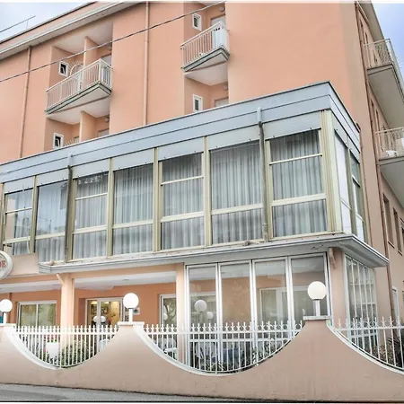 Ilde Hotel 3*