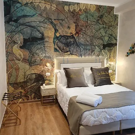 Amsterdam & 4*