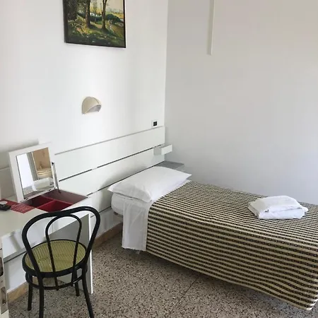 Hotel Argo 2*