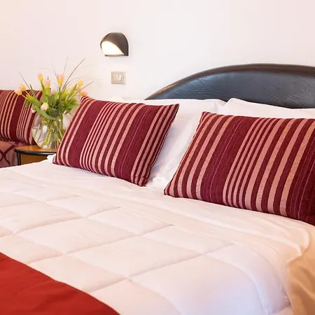 Ancora Hotel 3*