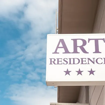 Aparthotel Art