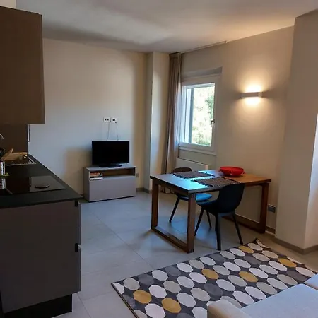 Apartment The 6