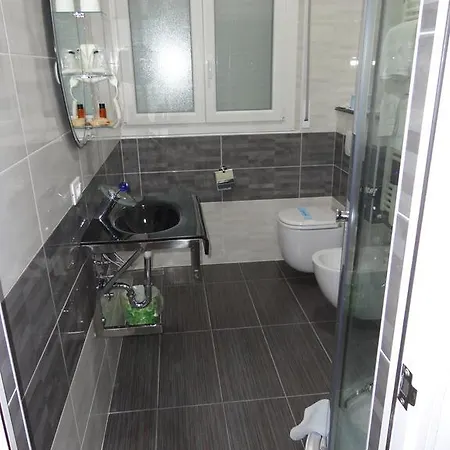 Marconi Hotel 3*