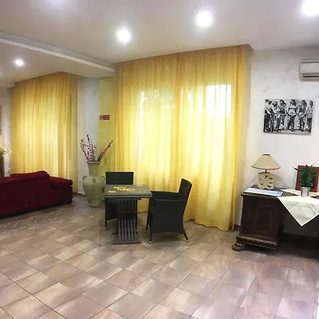 Hotel New Happy 3*