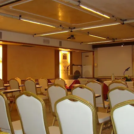 Vienna Ostenda E Ristorante Il Danubio Hotel