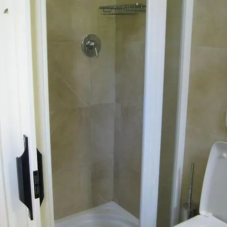 Hotel Parigi 3*