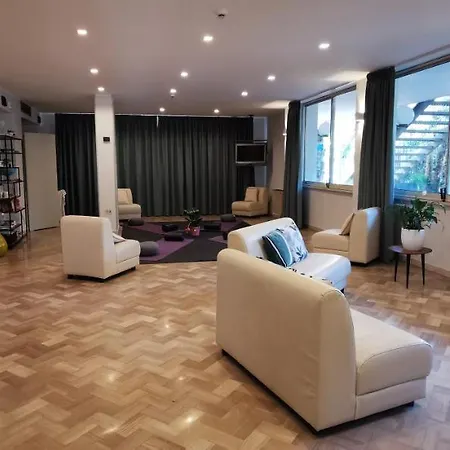 Aura Living