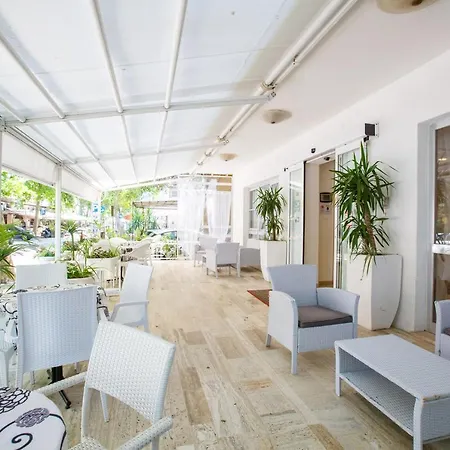 Noidue Hotel Rimini