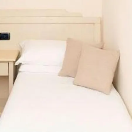 Hotel Yes Touring & Spa 4*