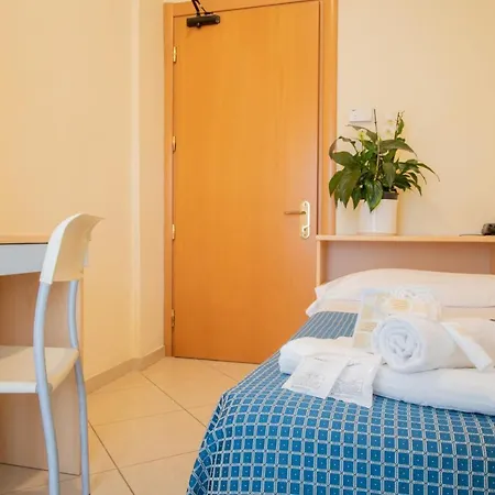 Fantasy Hotel 3*