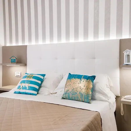 Hotel Ariane 3*