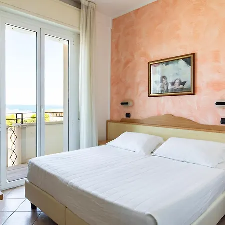 Hotel Palos 3*