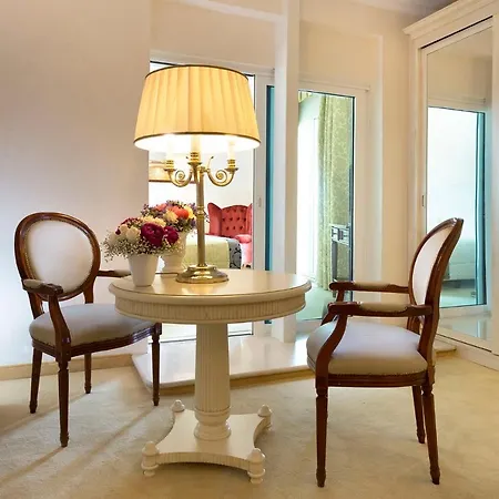 Hotel De Londres 4*