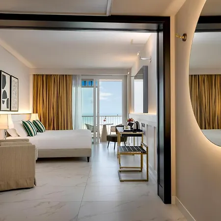 Hotel Savoia