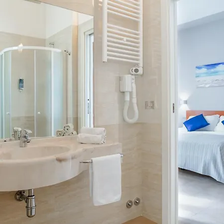 Mon Pays Hotel Rimini