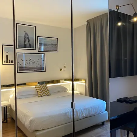 Residence Ten Suite Апартаменты *