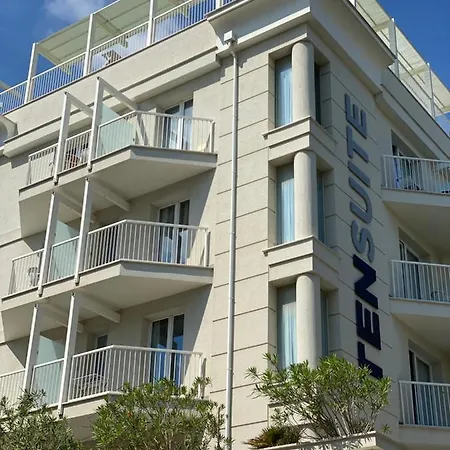 Апартаменты Residence Ten Suite