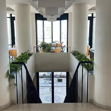 Hotel Amba