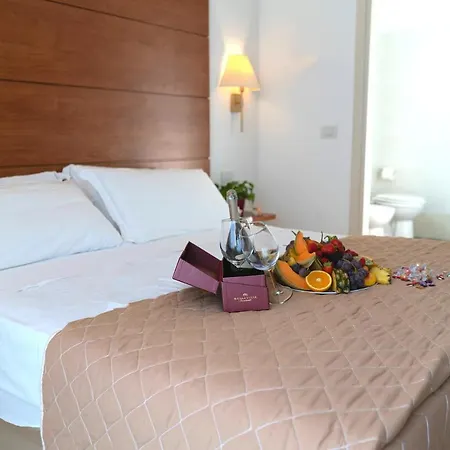 Del Parco ホテル 3*