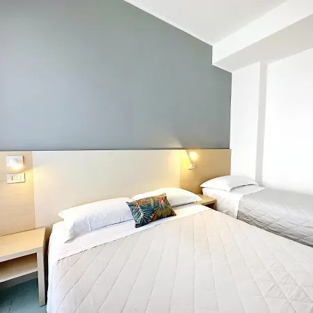 Hotel Aura Living Rimini