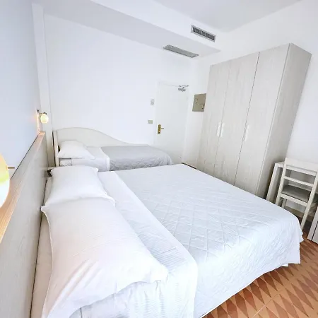 Hotel Aura Living