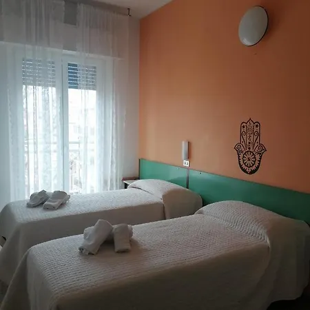 Nova Dhely Отель 3*