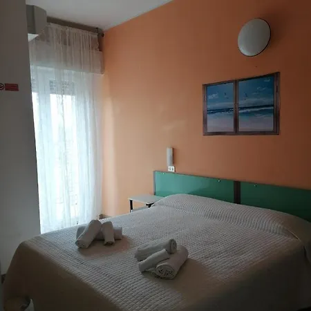 Nova Dhely Отель 3*