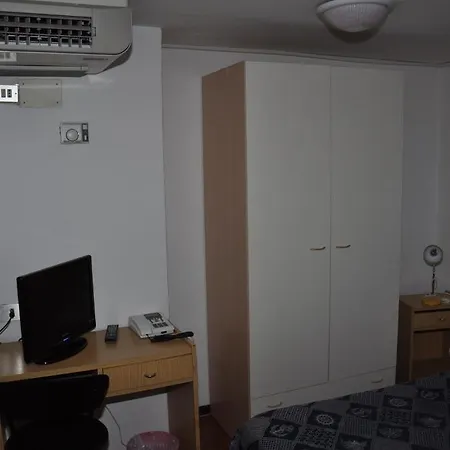 诺德伊斯特酒店 酒店 3*