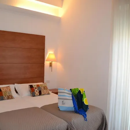 Del Parco ホテル 3*