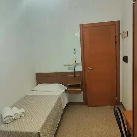 Hotel Gioiella 2*