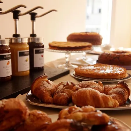 호텔 Hotel Alfa - Spiaggia Inclusa Con Pacchetti Personalizzati 리미니