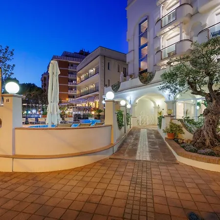 فندق Parco Dei Principi Boutique ريميني