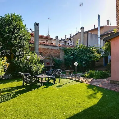Maison Anna - Relax In Casa Indipendente Con Giardino In Centro E Free Parking Casa vacanze Rimini