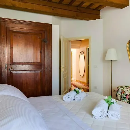 Casa vacanze Maison Anna - Relax In Casa Indipendente Con Giardino In Centro E Free Parking *