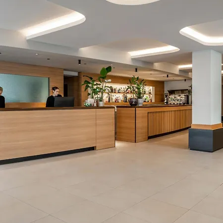 Hotel Aqua 4*