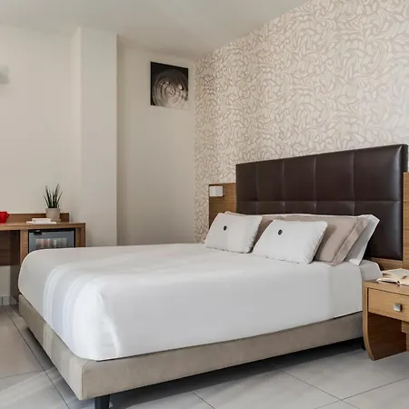 Aqua Hotel 4*