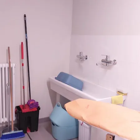 Apartment The 6