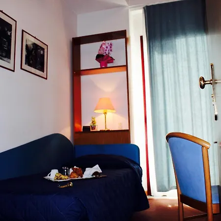 Arcangelo Roof Hotel 3*