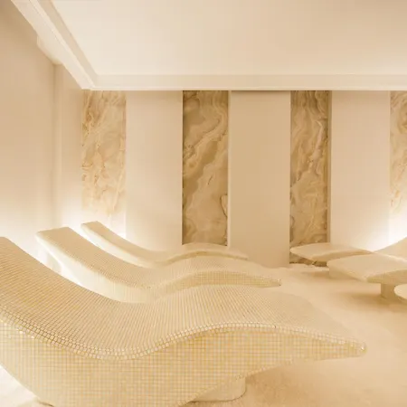 Hotel Regina Elena 57 & Oro Bianco Rimini