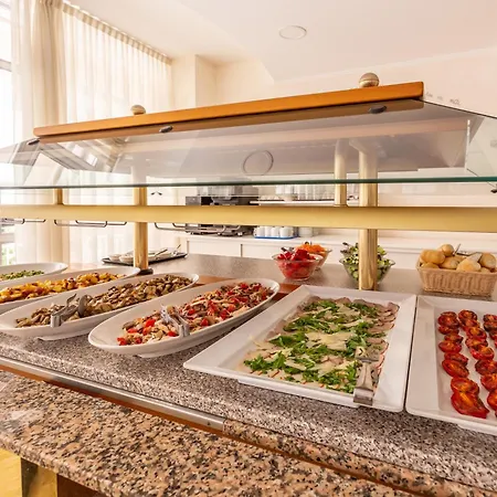 Hotel Ribot 3*