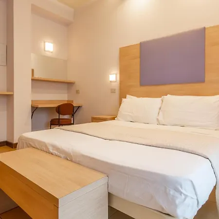 Hotel City Hotel 3*