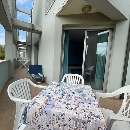 Azzurra Aparthotel