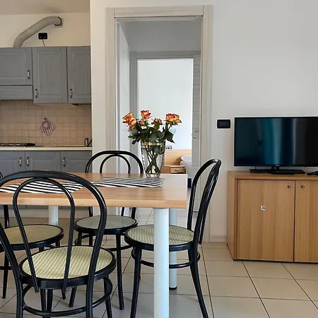 Azzurra Aparthotel 3*