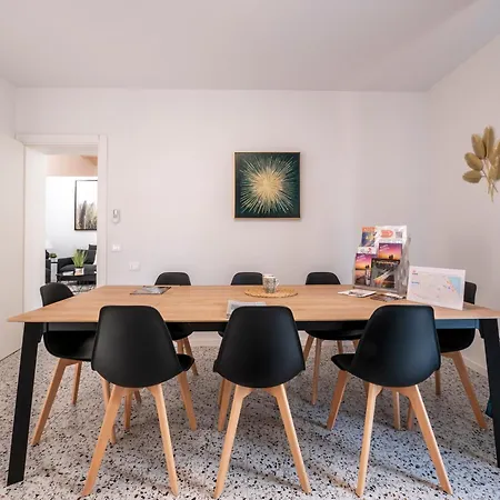 Zuara9room * Римини