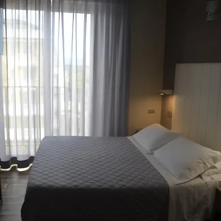 Yes Touring & Spa Hotel