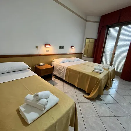 Columbia Frontemare 3* Rimini